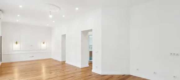 4 Schlafzimmer Doppelhaus in Düsseldorf, Germany, Nr. 15192 2