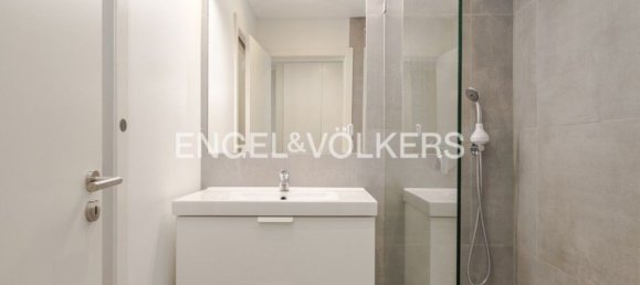 3 bedrooms House in Lisbon, Portugal No. 12150 12