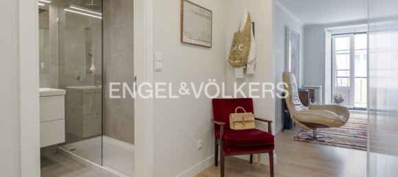 3 bedrooms House in Lisbon, Portugal No. 12150 11