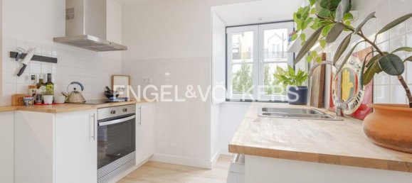 3 bedrooms House in Lisbon, Portugal No. 12150 14