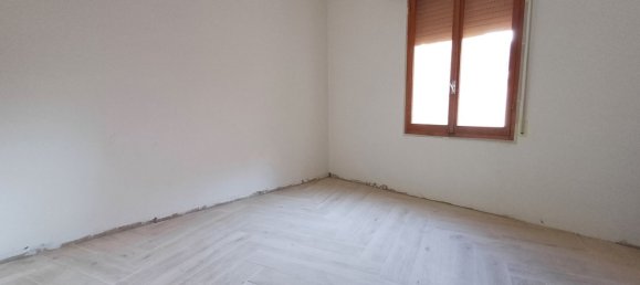 5-Zimmer Wohnung in Vignola, Italy, Nr. 282415 7