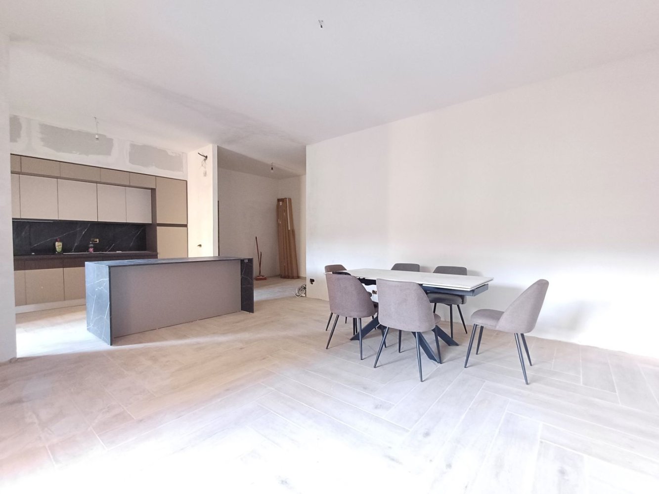 5-Zimmer Wohnung in Vignola, Italy, Nr. 282415