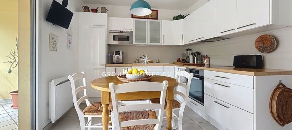 Apartamento de 2 dormitorios en Saint-Raphael, France No. 333337 5