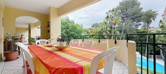 Apartamento de 2 dormitorios en Saint-Raphael, France No. 333337 8