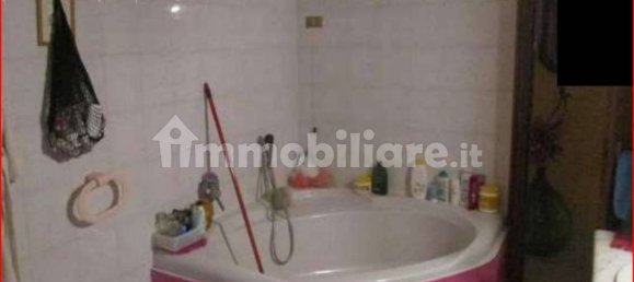 2 Schlafzimmer Wohnung in Sannazzaro de' Burgondi, Italy, Nr. 378753 11