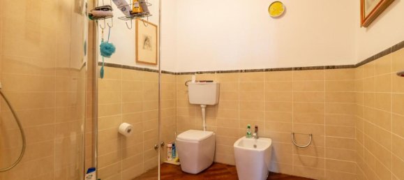 6 rooms Apartment in Cascina, Italy No. 71027 27