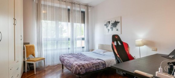 6 rooms Apartment in Cascina, Italy No. 71027 13