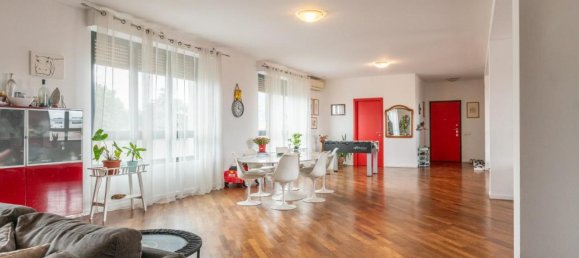 6 rooms Apartment in Cascina, Italy No. 71027 24