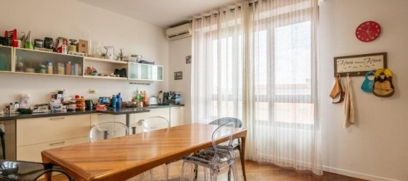6 rooms Apartment in Cascina, Italy No. 71027 29