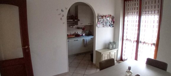 2 bedrooms Apartment in Grinzane Cavour, Italy No. 34638 6