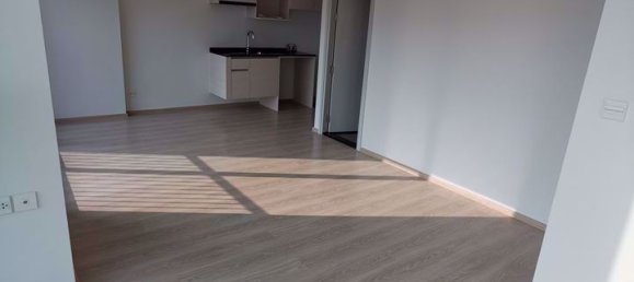 Кондоминиум  с 1 спальней в Хуай Кванг, Таиланд № 10156 10