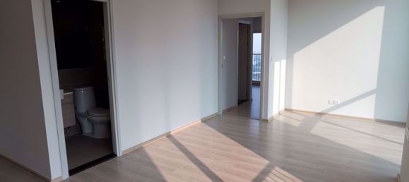 Кондоминиум  с 1 спальней в Хуай Кванг, Таиланд № 10156 7