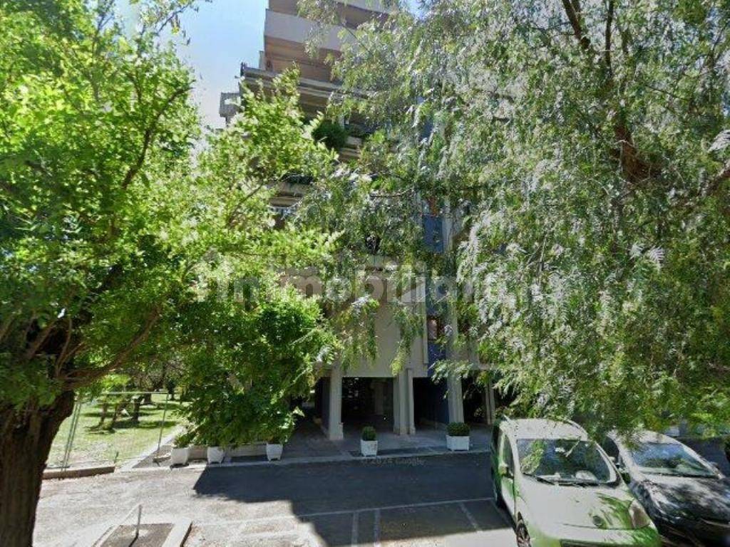 2 bedrooms Apartment in Rome, Italy No. 10533