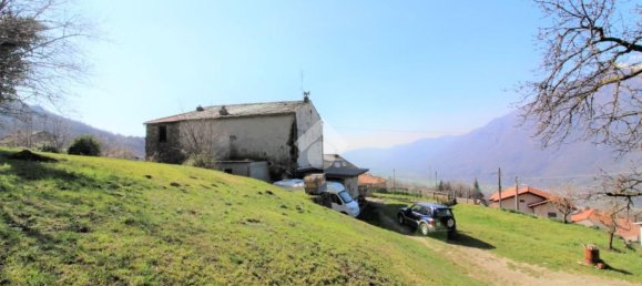 Дом с 7 комнатами в Номальо, Италия № 163660 7