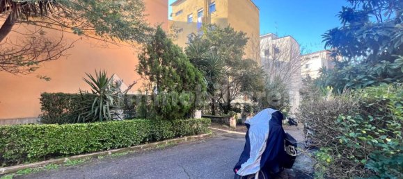 2 bedrooms Apartment in Rome, Italy No. 216948 27