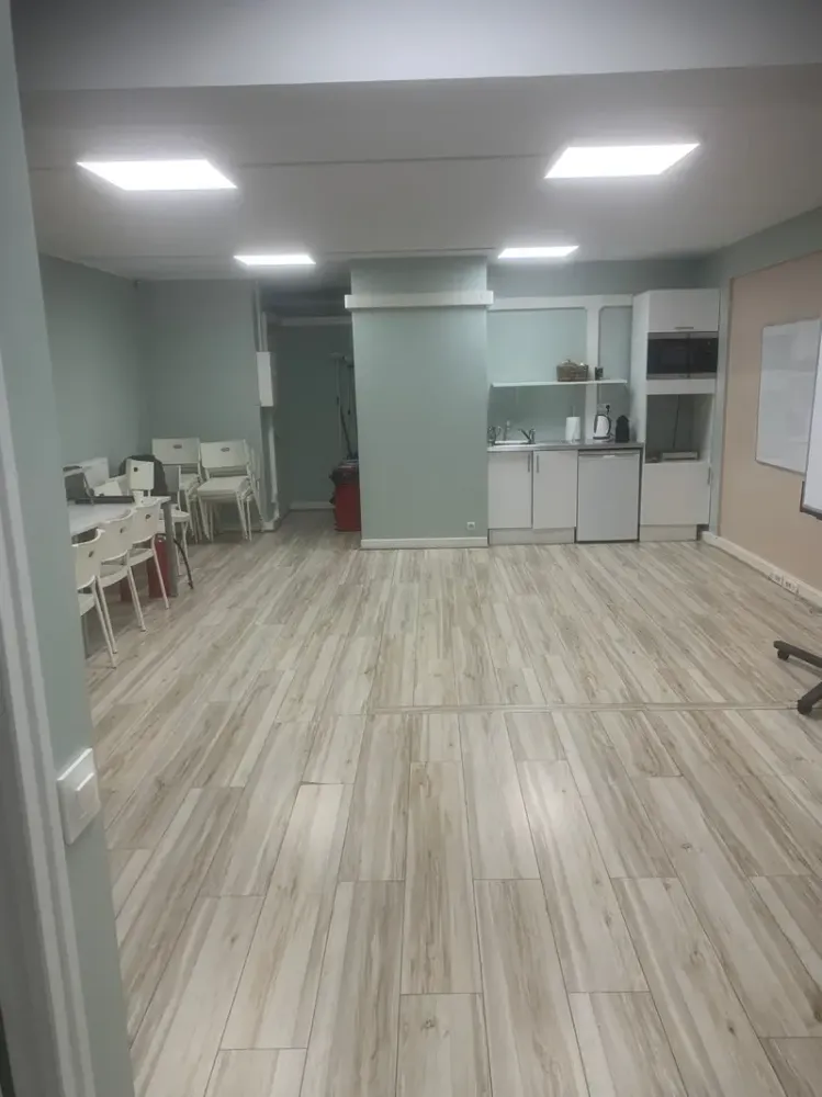 Imóvel comercial em Paris, France 64 m² N.º 307840