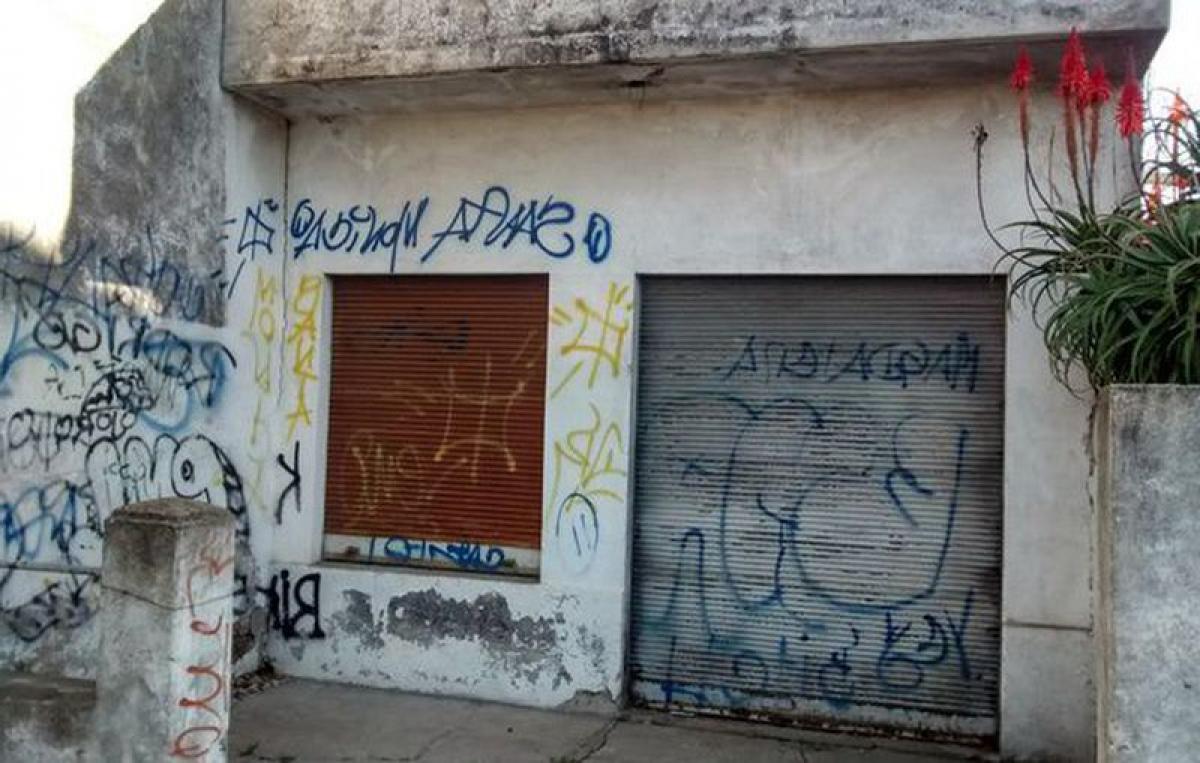 2 bedrooms House in Mar del Plata, Argentina No. 103663