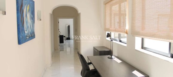2 bedrooms Penthouse in Sliema, Malta No. 3158 7
