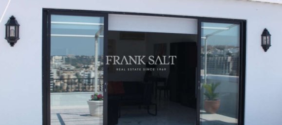 2 bedrooms Penthouse in Sliema, Malta No. 3158 14