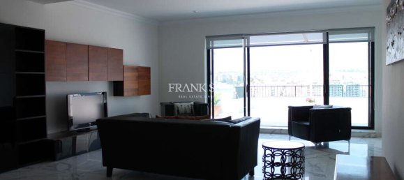 2 bedrooms Penthouse in Sliema, Malta No. 3158 2