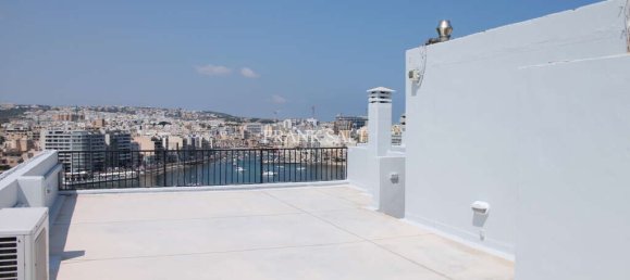 2 bedrooms Penthouse in Sliema, Malta No. 3158 18