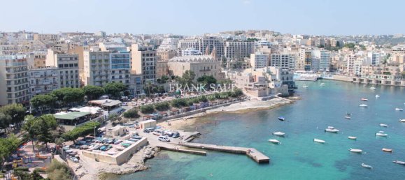 2 bedrooms Penthouse in Sliema, Malta No. 3158 15