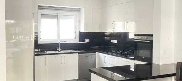 3 chambres Propriété commerciale à Mesa Geitonia, Cyprus No. 67681 7