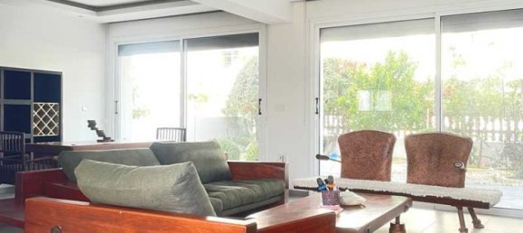 3 chambres Propriété commerciale à Mesa Geitonia, Cyprus No. 67681 5