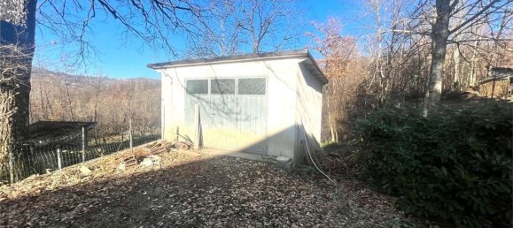 8 rooms House in Montecreto, Italy No. 147582 2