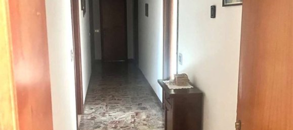 8 rooms House in Montecreto, Italy No. 147582 8