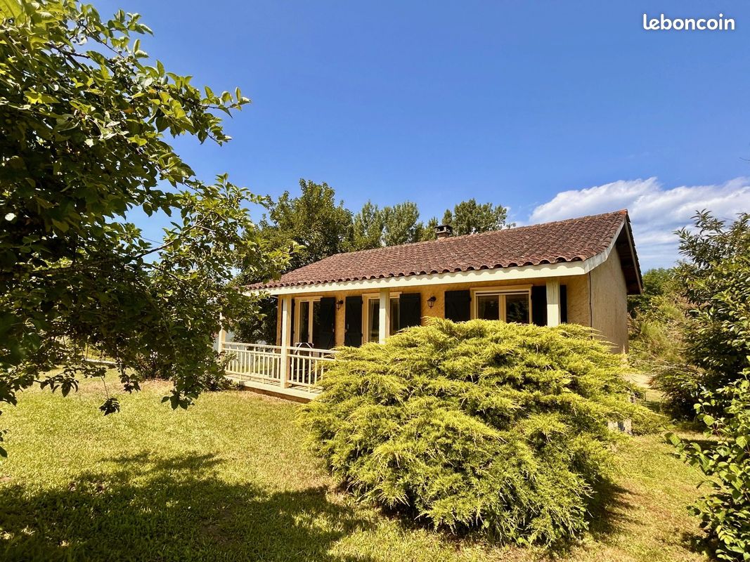 3 bedrooms House in Castelnaud-la-Chapelle, France No. 340087