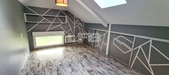 4 bedrooms Villa in Rumilly, France No. 206788 13