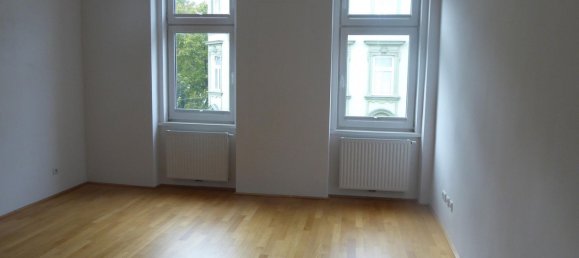 2 rooms Apartment in Favoriten, Austria No. 242745 3