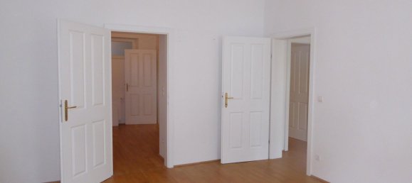 2 rooms Apartment in Favoriten, Austria No. 242745 5