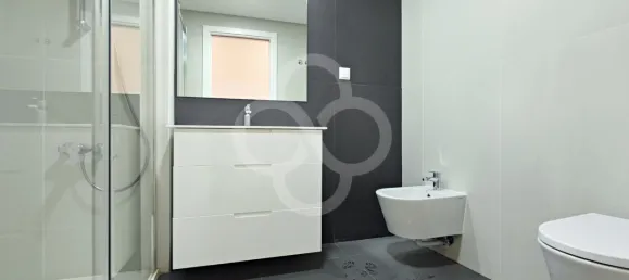 Квартира с 3 спальнями в Одивелаш, Португалия № 86448 11