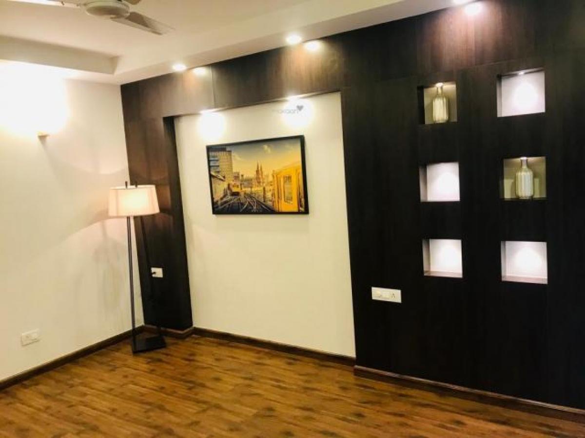 4 bedrooms House in Gurgaon, India No. 26949