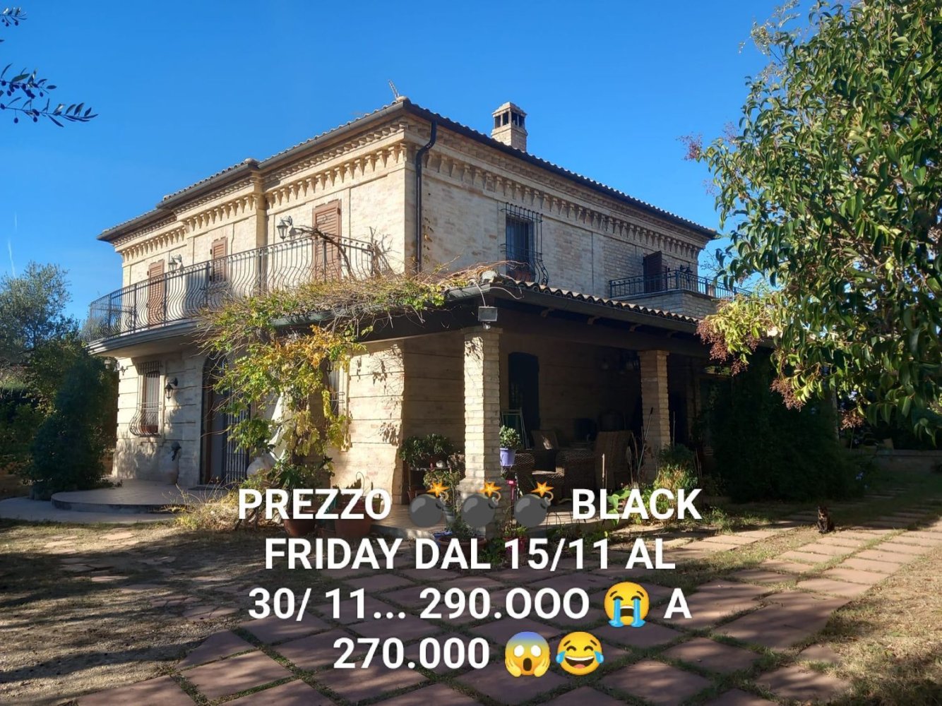 7 rooms Villa in Collecorvino, Italy No. 188070