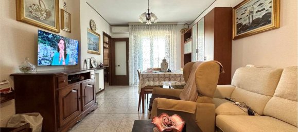 4 rooms Apartment in Castano Primo, Italy No. 303749 5
