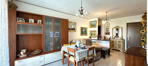 4 rooms Apartment in Castano Primo, Italy No. 303749 6