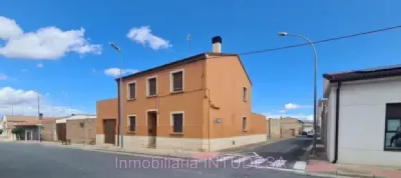 Terreno em Chartered Community of Navarre, Spain 1695 m² N.º 131861 3