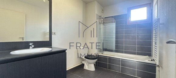 2 bedrooms Apartment in Montpellier, France No. 290225 8