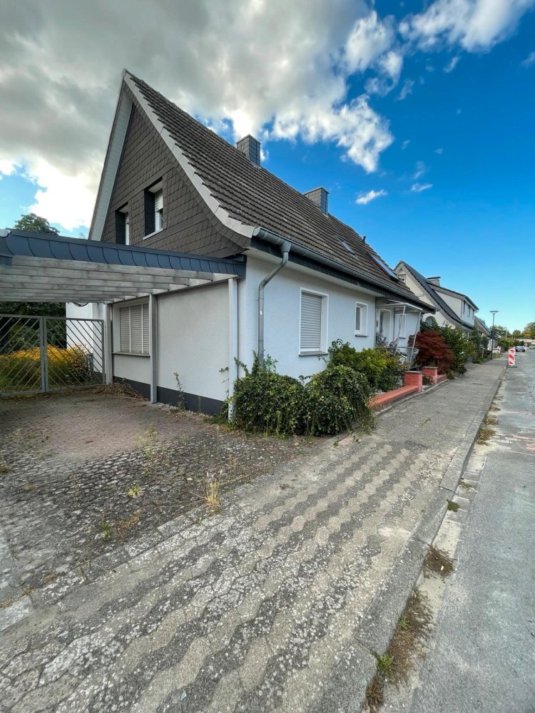 7 rooms House in Soest, Germany No. 314776