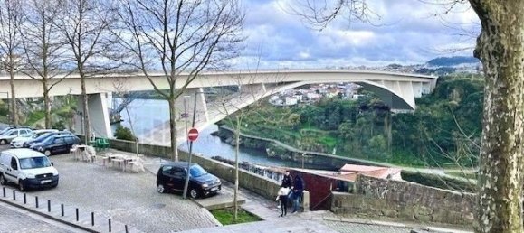 5 bedrooms House in Porto, Portugal No. 106260 2