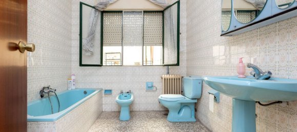 Casa de 6 dormitorios en La Zubia, Spain No. 147949 9