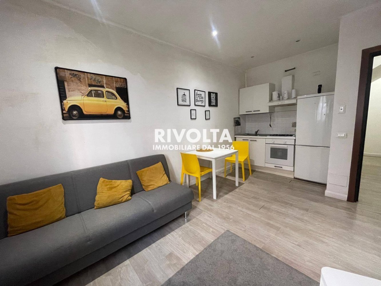 3 bedrooms Apartment in Rome, Italy No. 149062