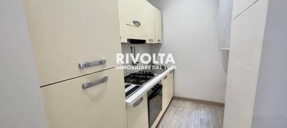 3 bedrooms Apartment in Rome, Italy No. 149062 4