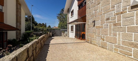 5 Schlafzimmer Haus in Sao Mamede de Infesta, Portugal, Nr. 20279 4