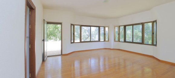 6 bedrooms House in San Roque, Spain No. 180957 20