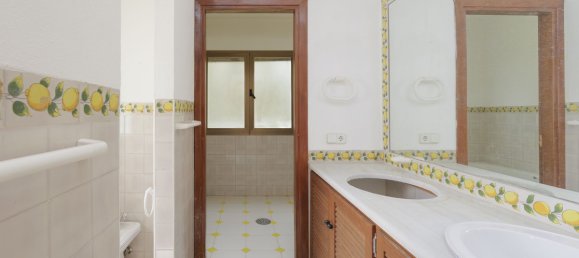 6 bedrooms House in San Roque, Spain No. 180957 37