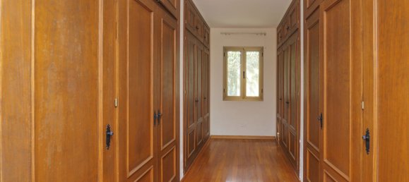 6 bedrooms House in San Roque, Spain No. 180957 36